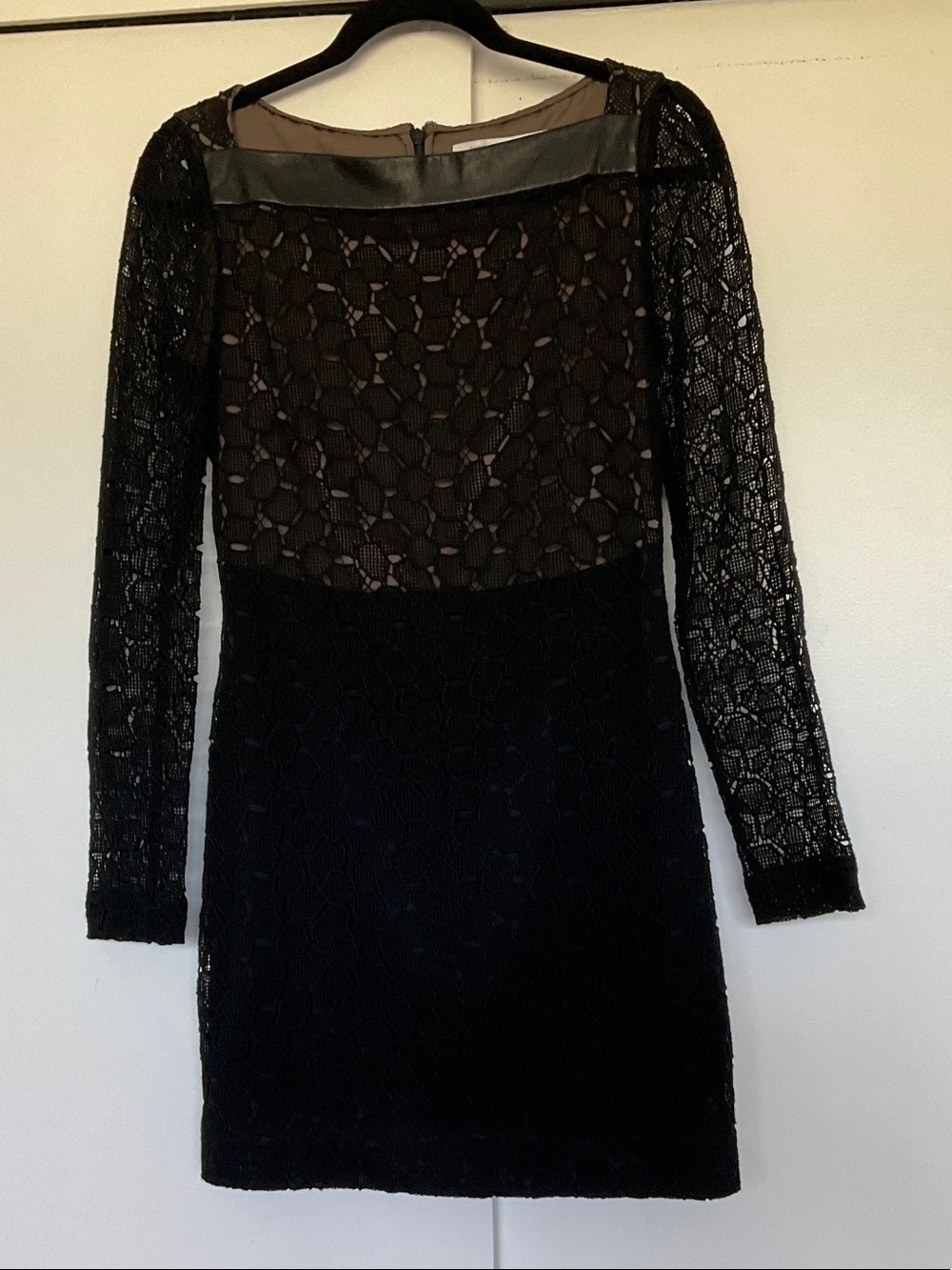 Diane von Furstenberg Sarita Pebble Lace Mini Dress
